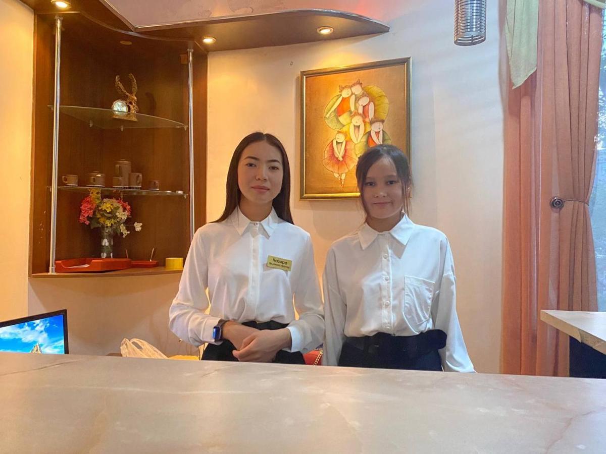 King House Hotel Bishkek Luaran gambar