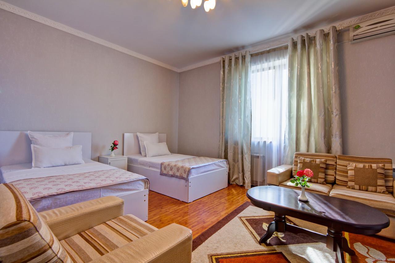 King House Hotel Bishkek Luaran gambar