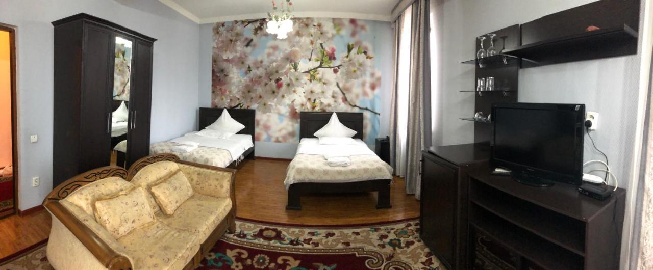 King House Hotel Bishkek Luaran gambar