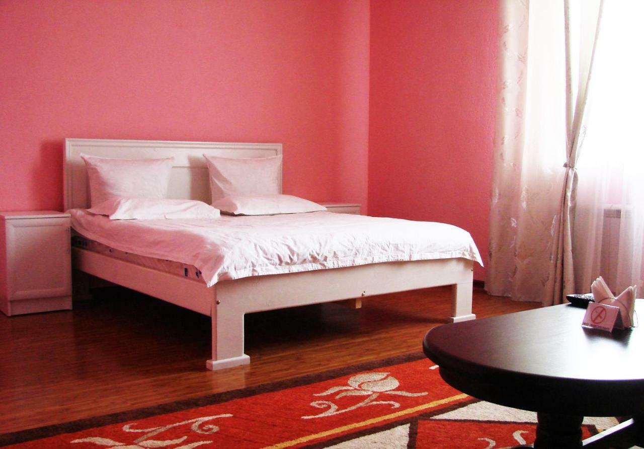 King House Hotel Bishkek Luaran gambar